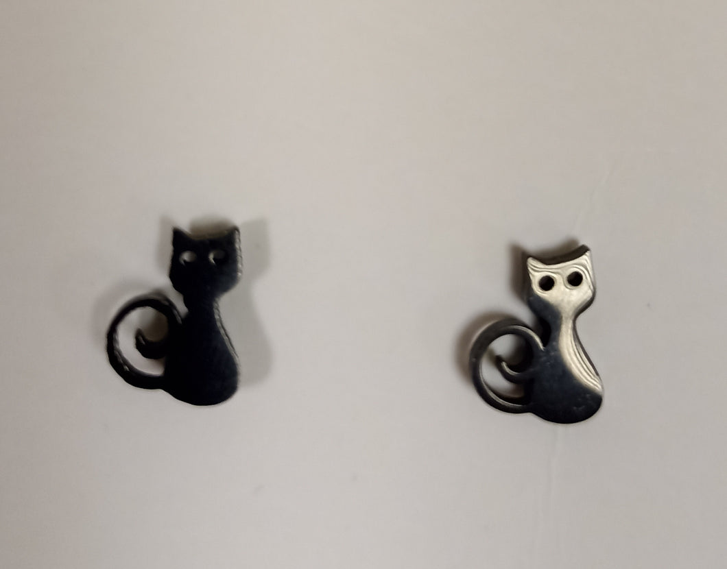 Black Cat Stud Earrings - Style 3