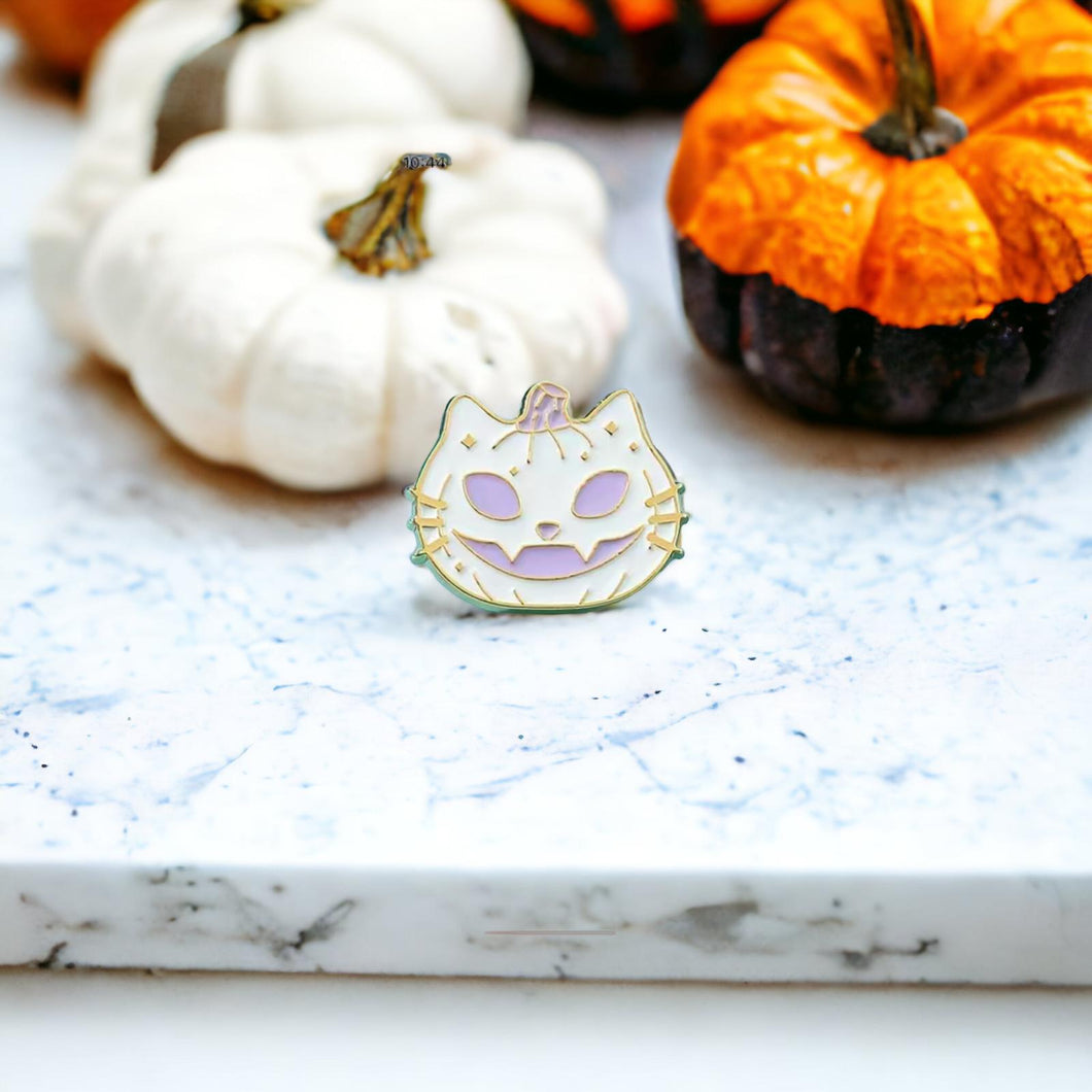 White Pumpkin Cat Pin Badge