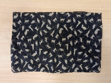 Load image into Gallery viewer, Cat Scarf - Black

